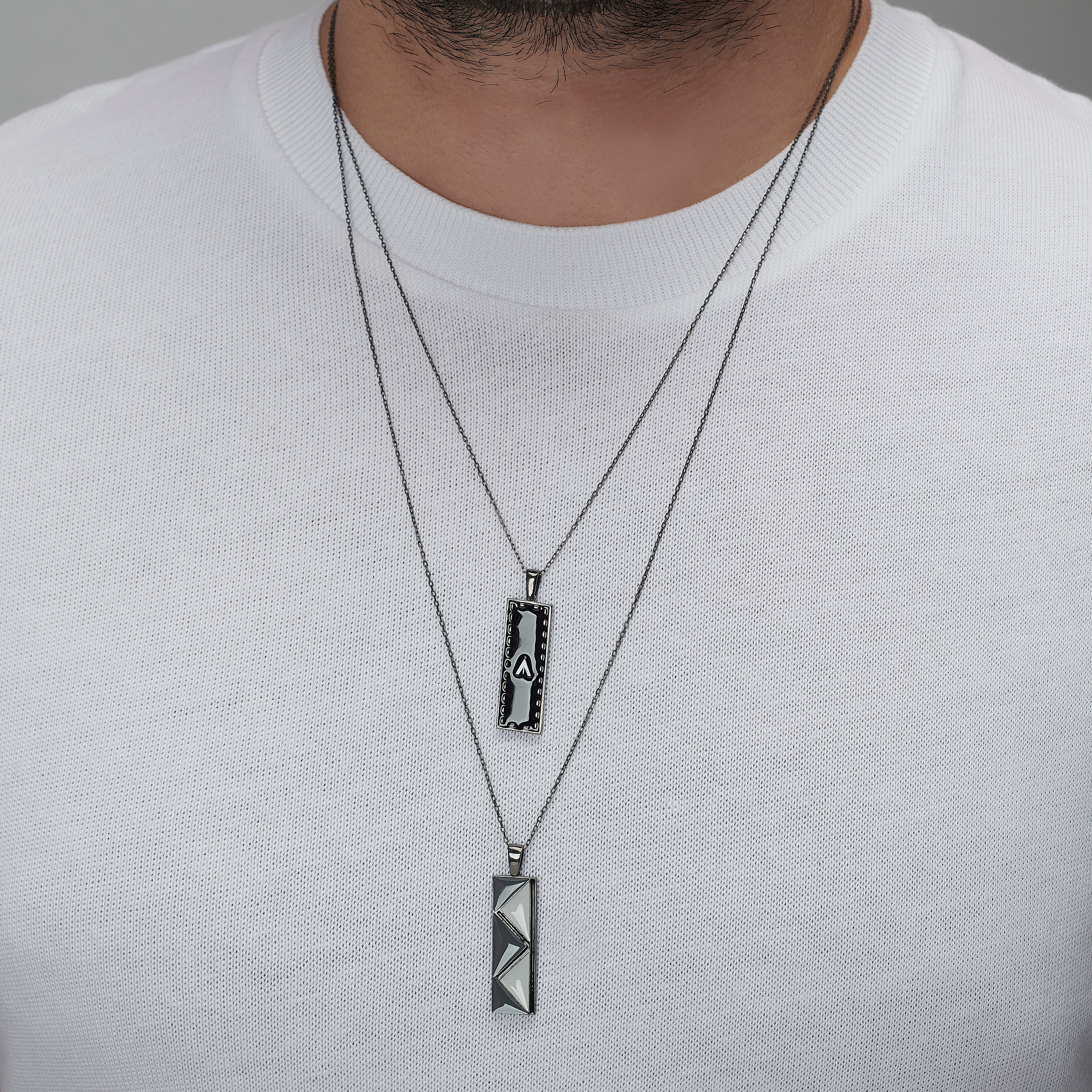 STITCH LOGO PENDANT NECKLACE