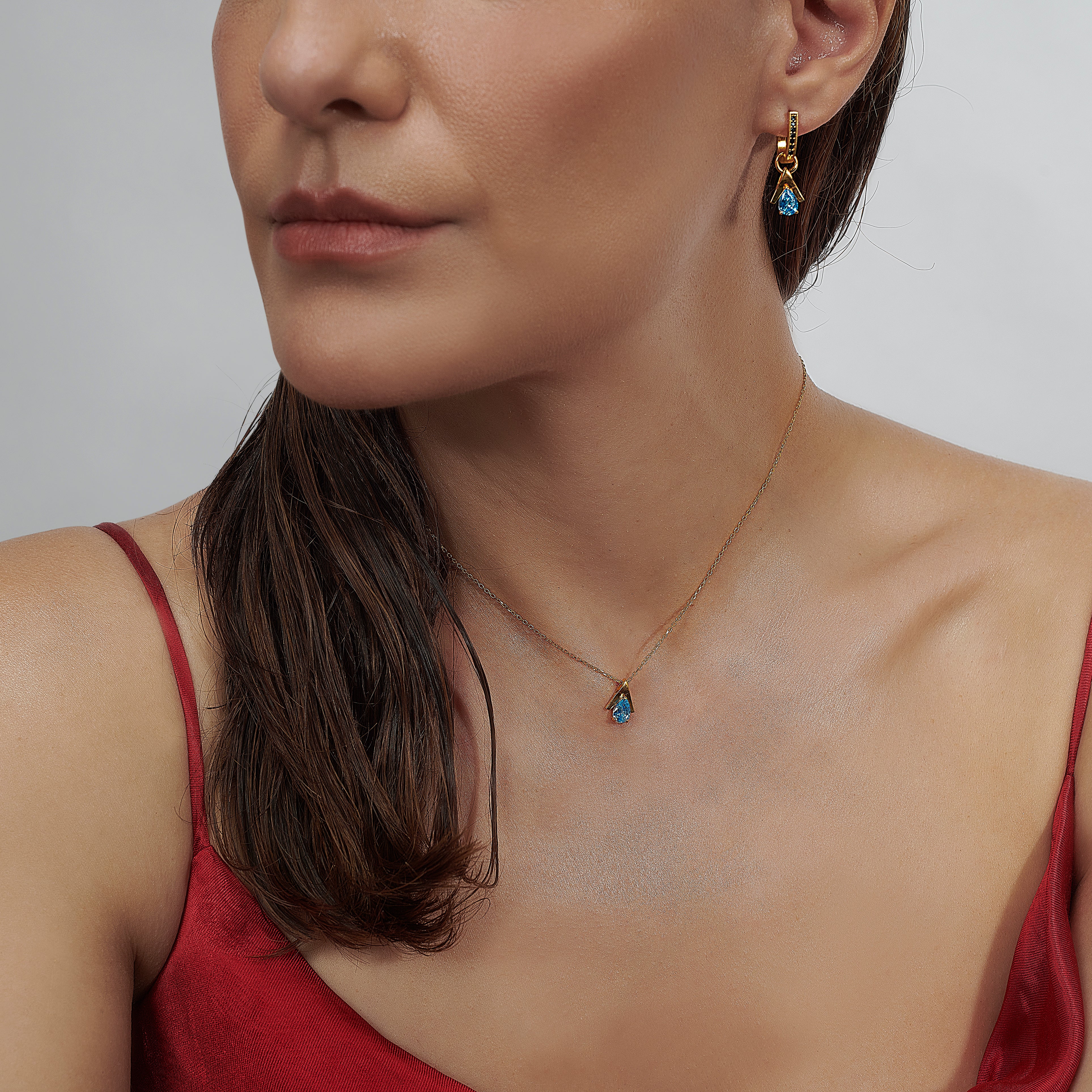 MINI LOGO BLUE EARRING